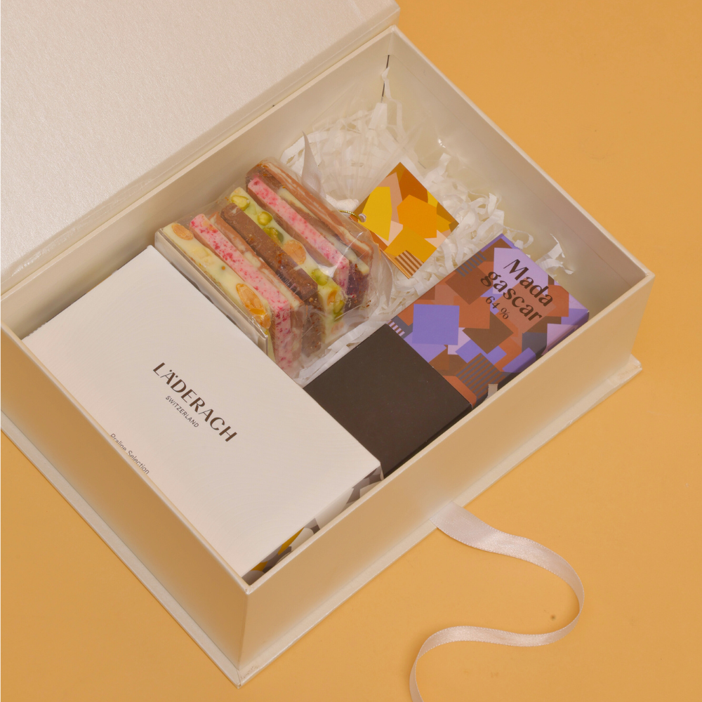 Assorted Pralines and Truffles (8pieces) + Assorted FrischSchoggi (250 grams) + Assorted Tartufi (4 pieces)